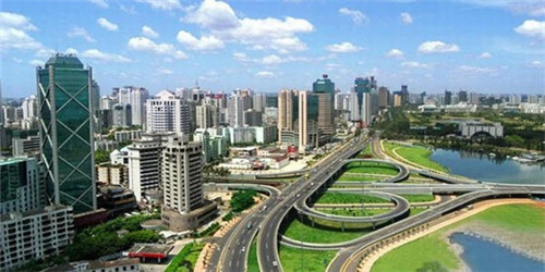 加盟椰子里饮品会亏本吗，果汁加盟哪个公司好